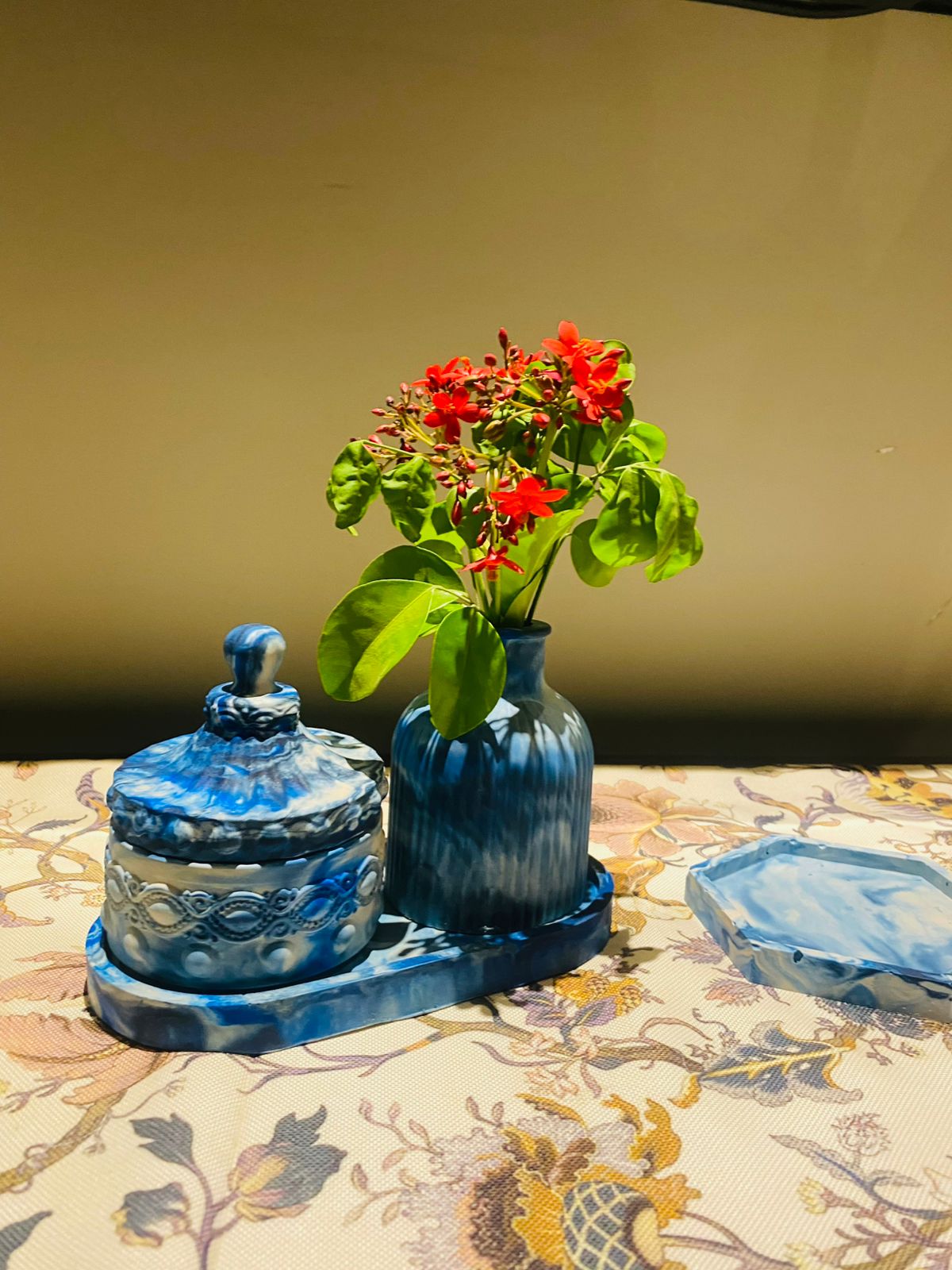 Candle making and Concrete Art by Saima